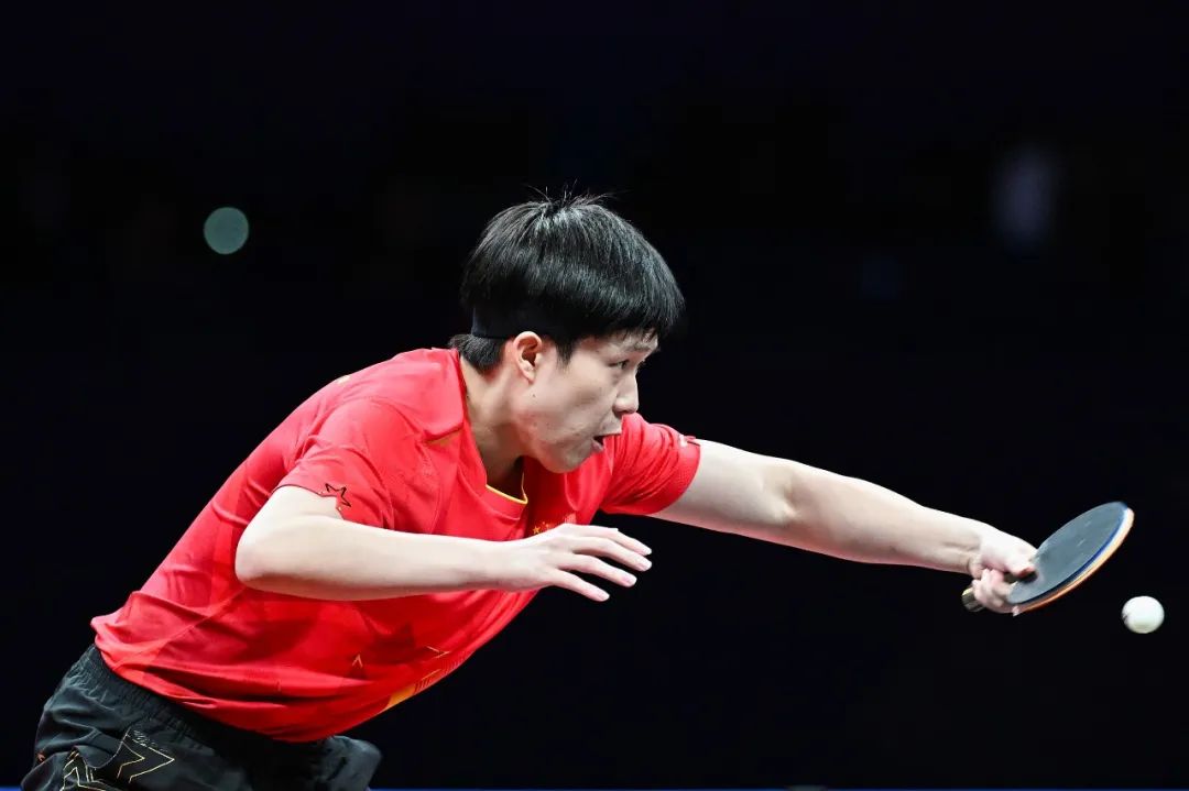 轻的中场小 轻的中场小