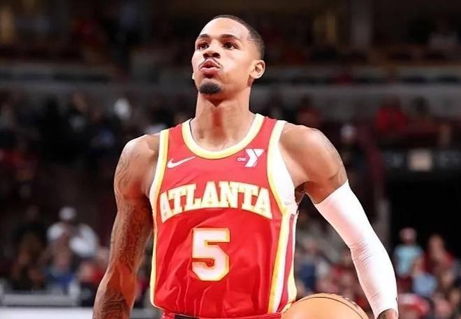 在展示自己 在展示自己